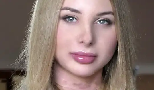 Русская красотка на кастинге испытала оргазм от двойного проникновения